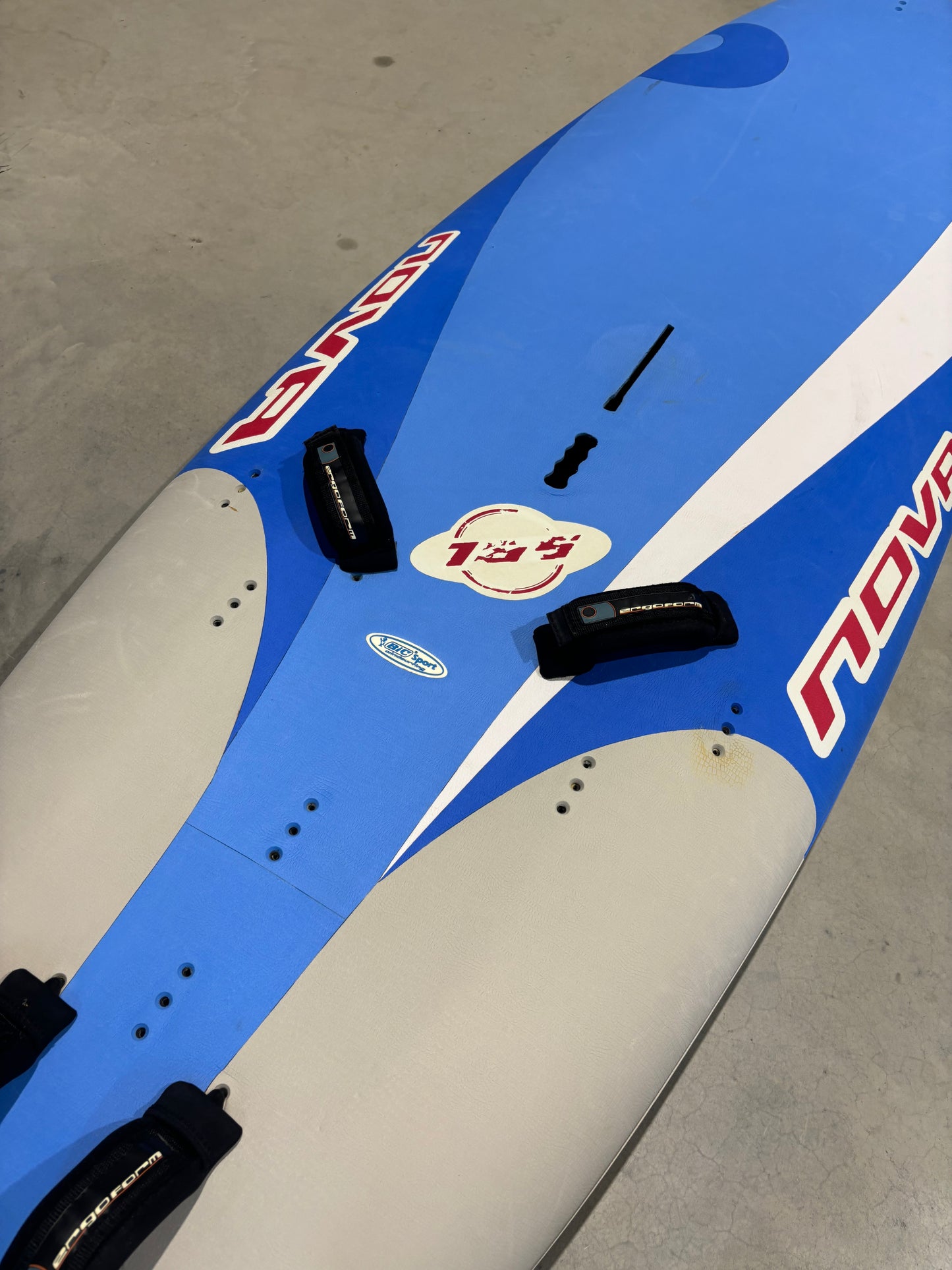 BIC Nova - 165L