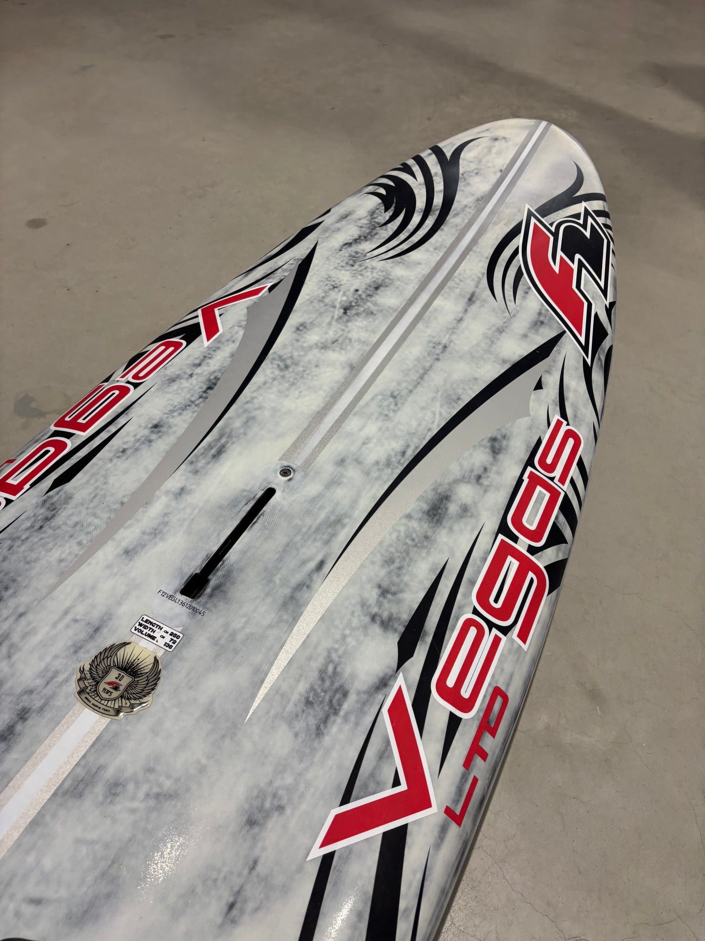 F2 Vegas LTD - 136L