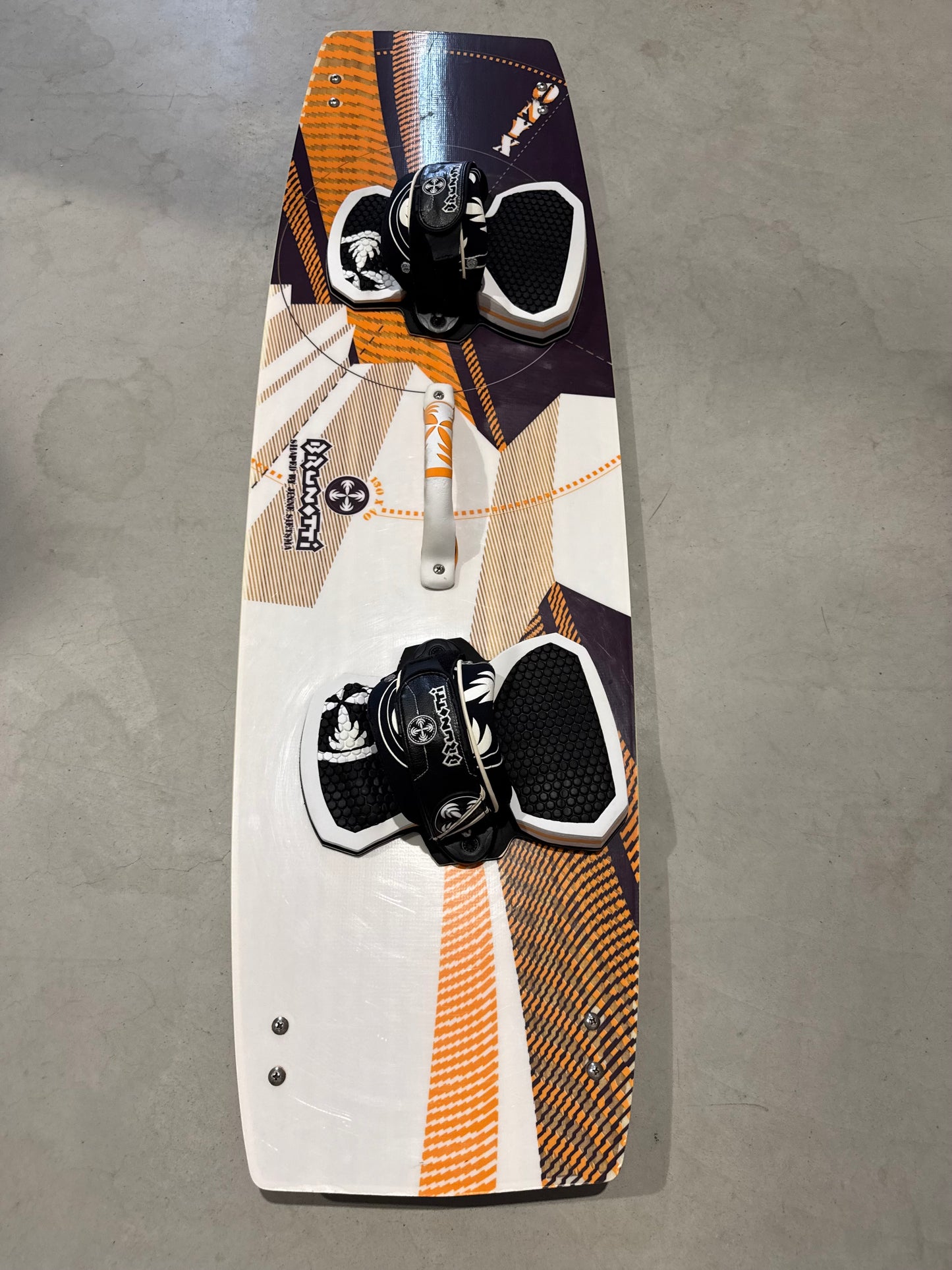 Cabrinha Moto 7m + Brunotti Onyx 130x40 + Blade Bar