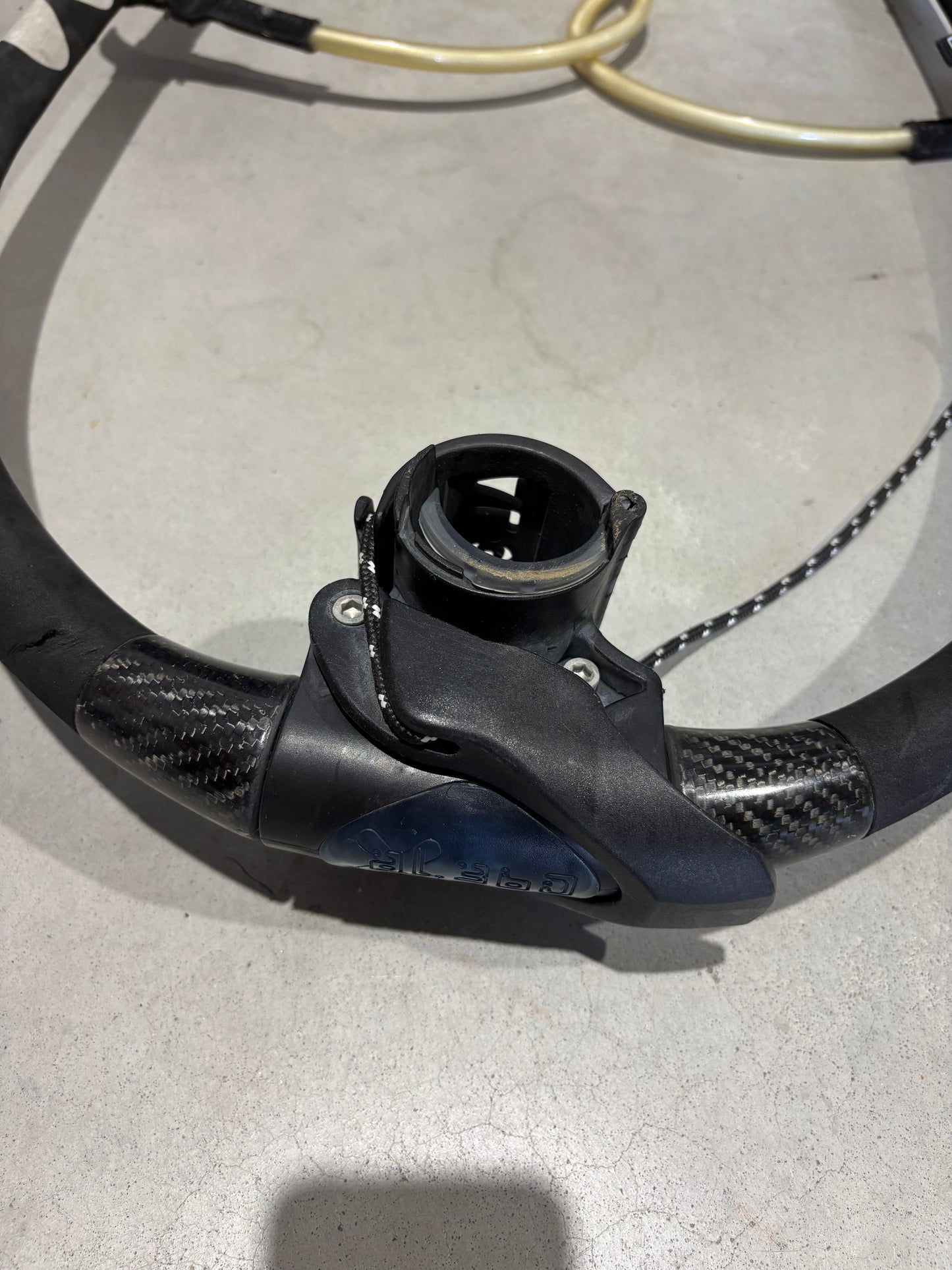 AL360 Carbon 170-230