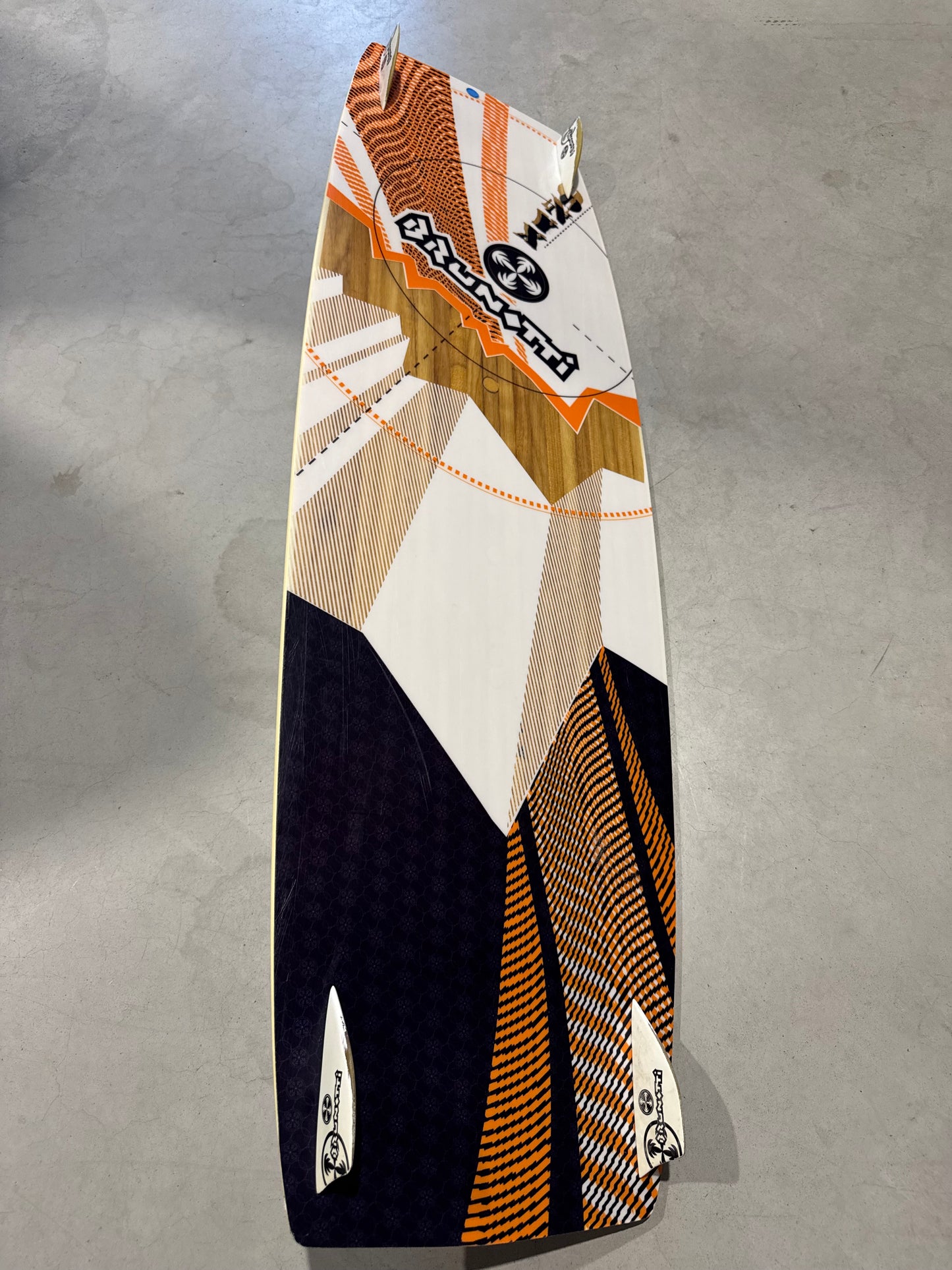 Cabrinha Moto 7m + Brunotti Onyx 130x40 + Blade Bar