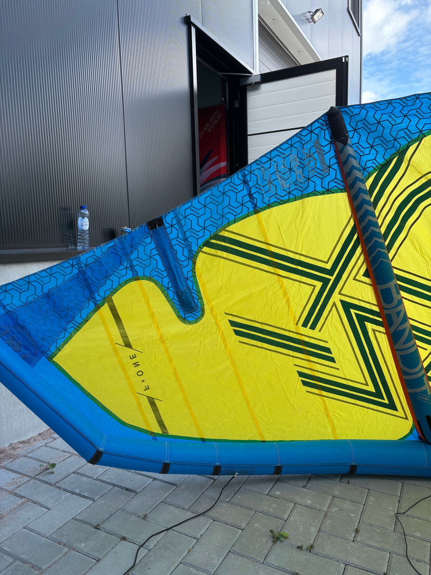 F-One Bandit 10m + Naish Monarch 135x41.5 + F-One Bar