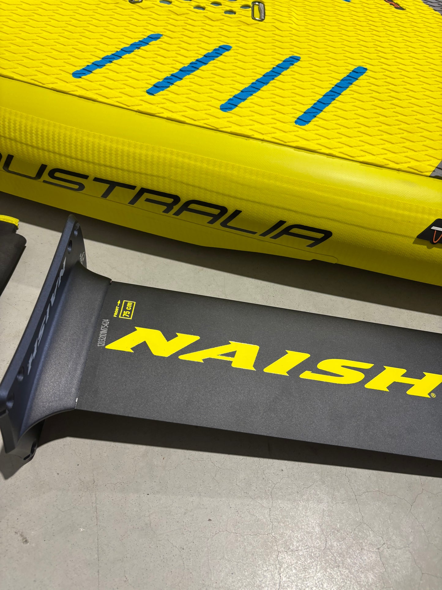 Complete Wingfoil set : JP Wingair 6.0/130L + Naish Jet 2000 + Naish Wing 4.6