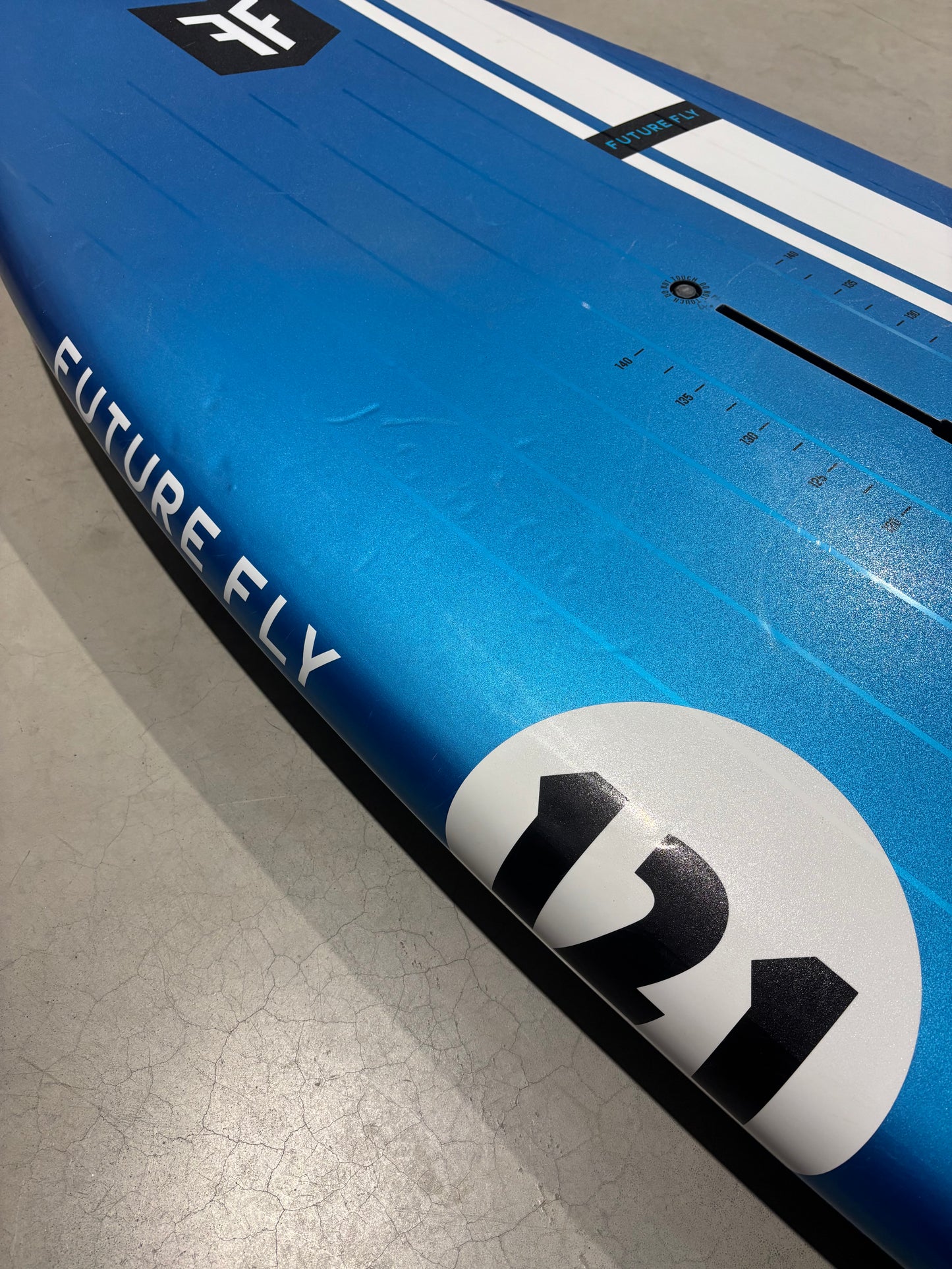 Future Fly Freebird - 121L