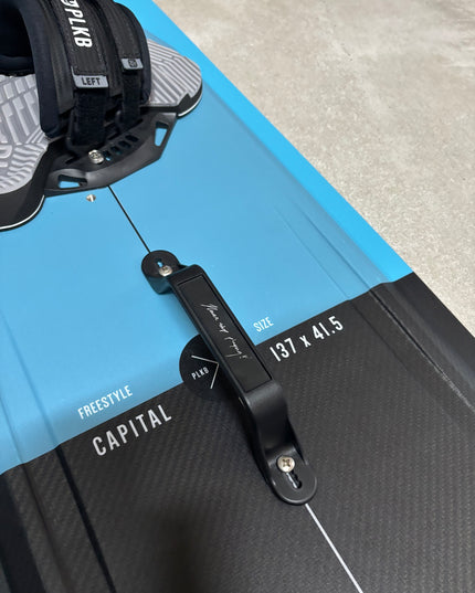 PLKB Capital 137x41.5 - NIEUW
