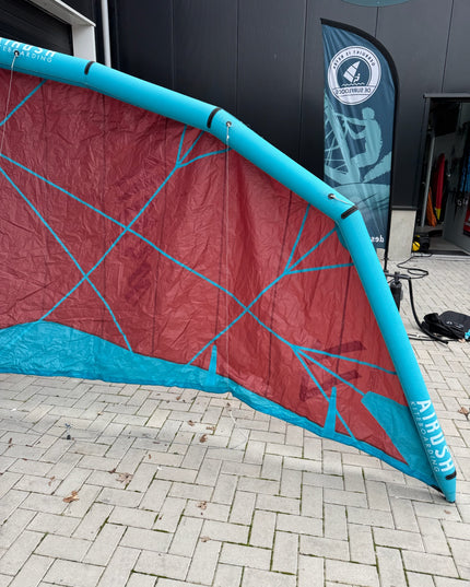 Airush Ultra 17m
