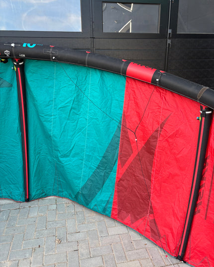 Naish Pivot 10m
