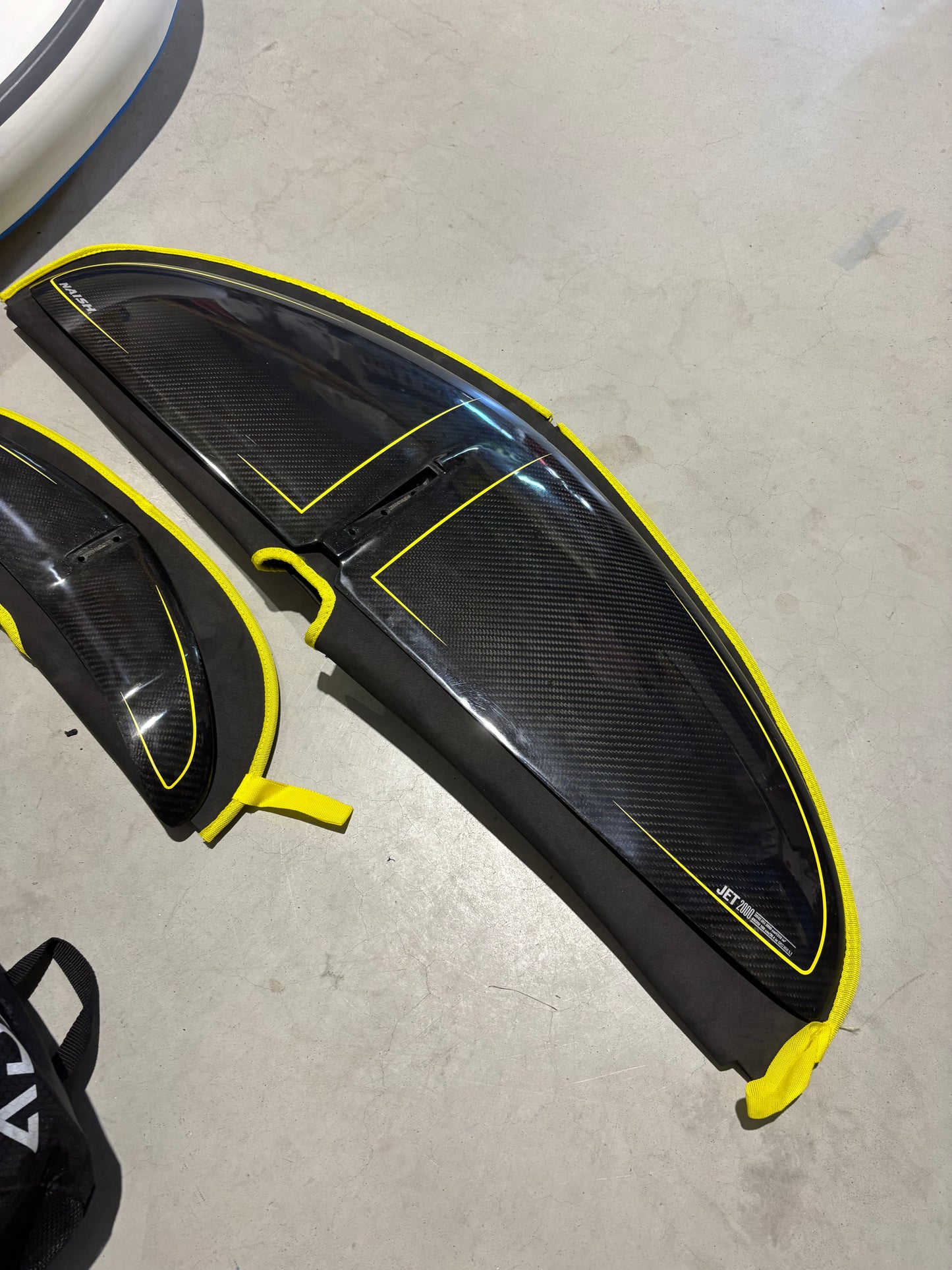 Complete Wingfoil set | Naish Hover 5’7/135L + Naish Foil + Naish ADX 5.5