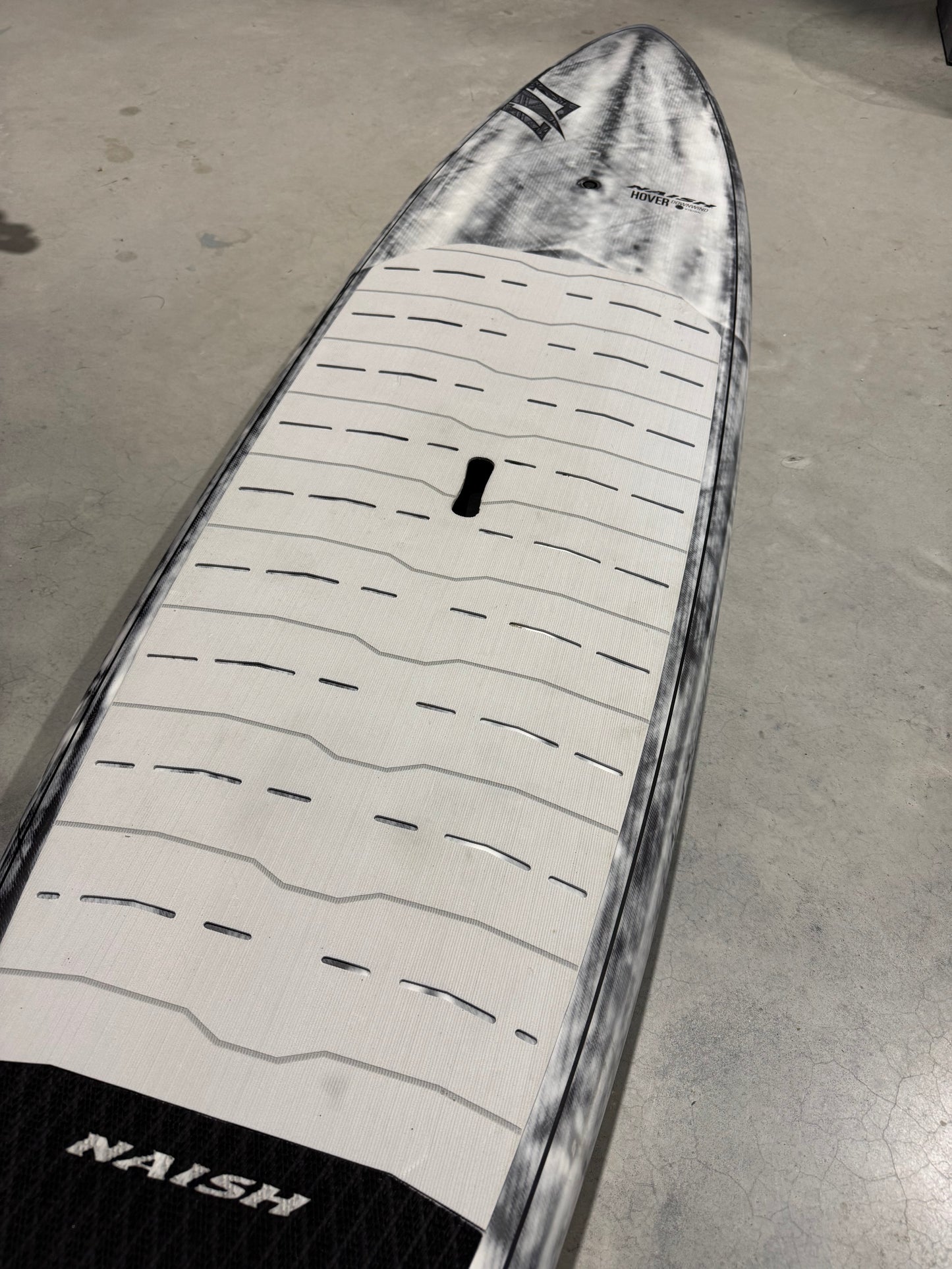 Naish Hover Downwind 8’4 - 140L