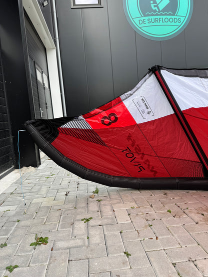 Naish Pivot 2025 8m + Naish Motion 138x41,5 + Naish Bar