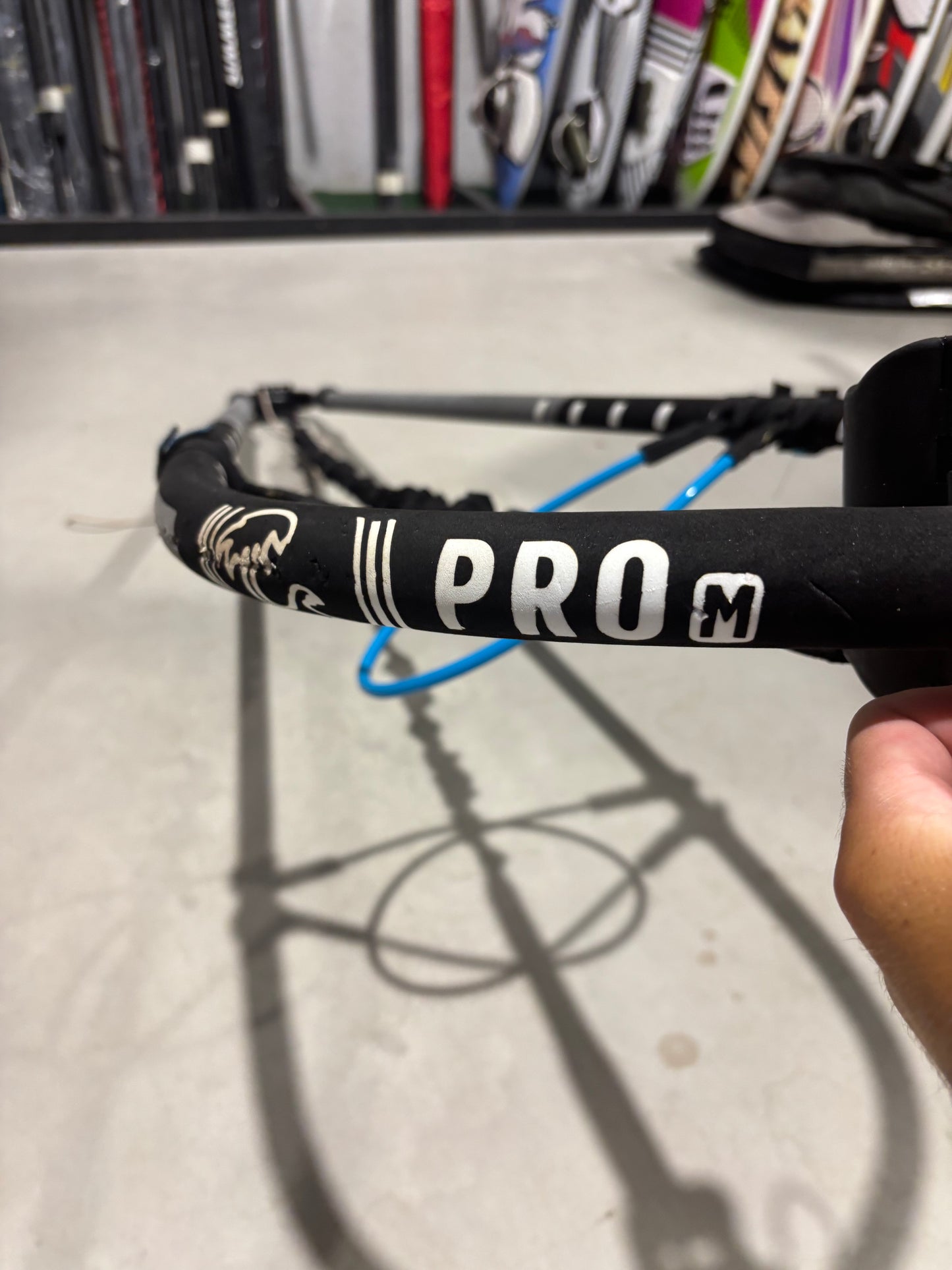 Tiki PRO-M 162-222