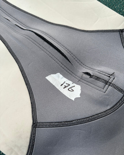 Tribord Shorty maat 176