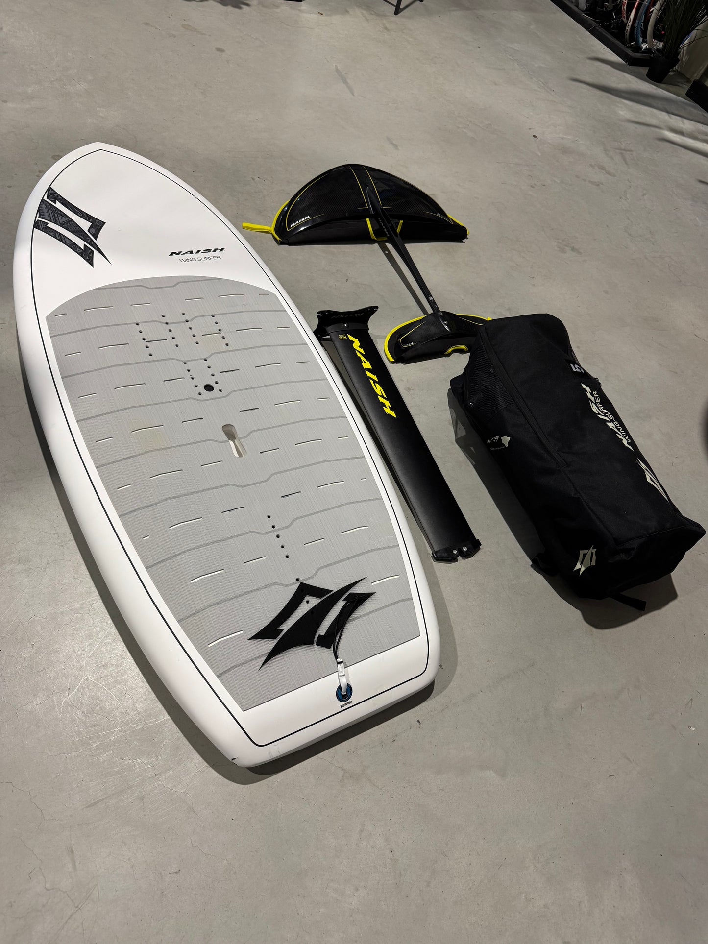 Complete Wingfoil Set | Naish Wingsurfer 5’8/112L + Naish Foil + Naish Wingsurfer 5.0