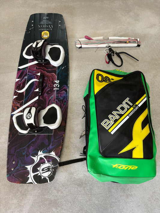F-One Bandit 8 + Slingshot Vision 134x40 + F-One Bar