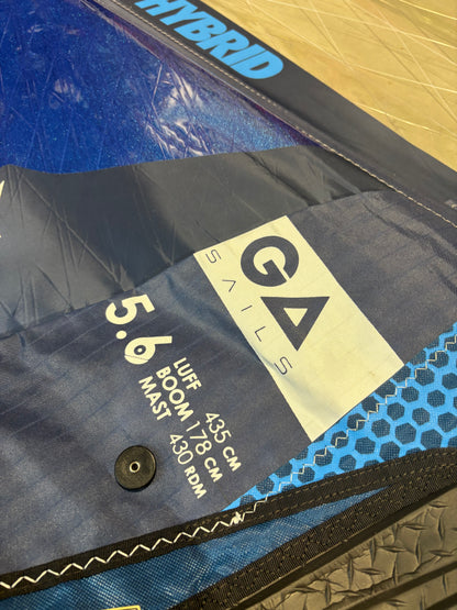 Gaastra Hybrid 5.6 + Windgear 430 RDM C30