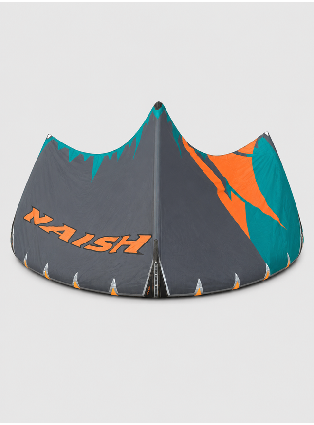 Naish Pivot 9m