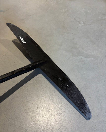 F-One SK8 650 Foil + Fuselage + 141 Carving HM Carbon
