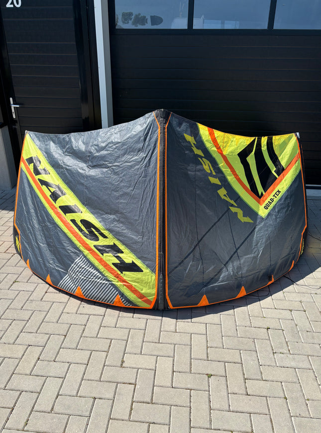 Naish Pivot 6m