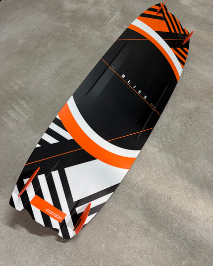 Cabrinha Moto 9m + RRD Bliss V5 135x39 + Cabrinha Bar