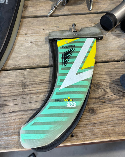 Nove Nove Style Wave - 104L