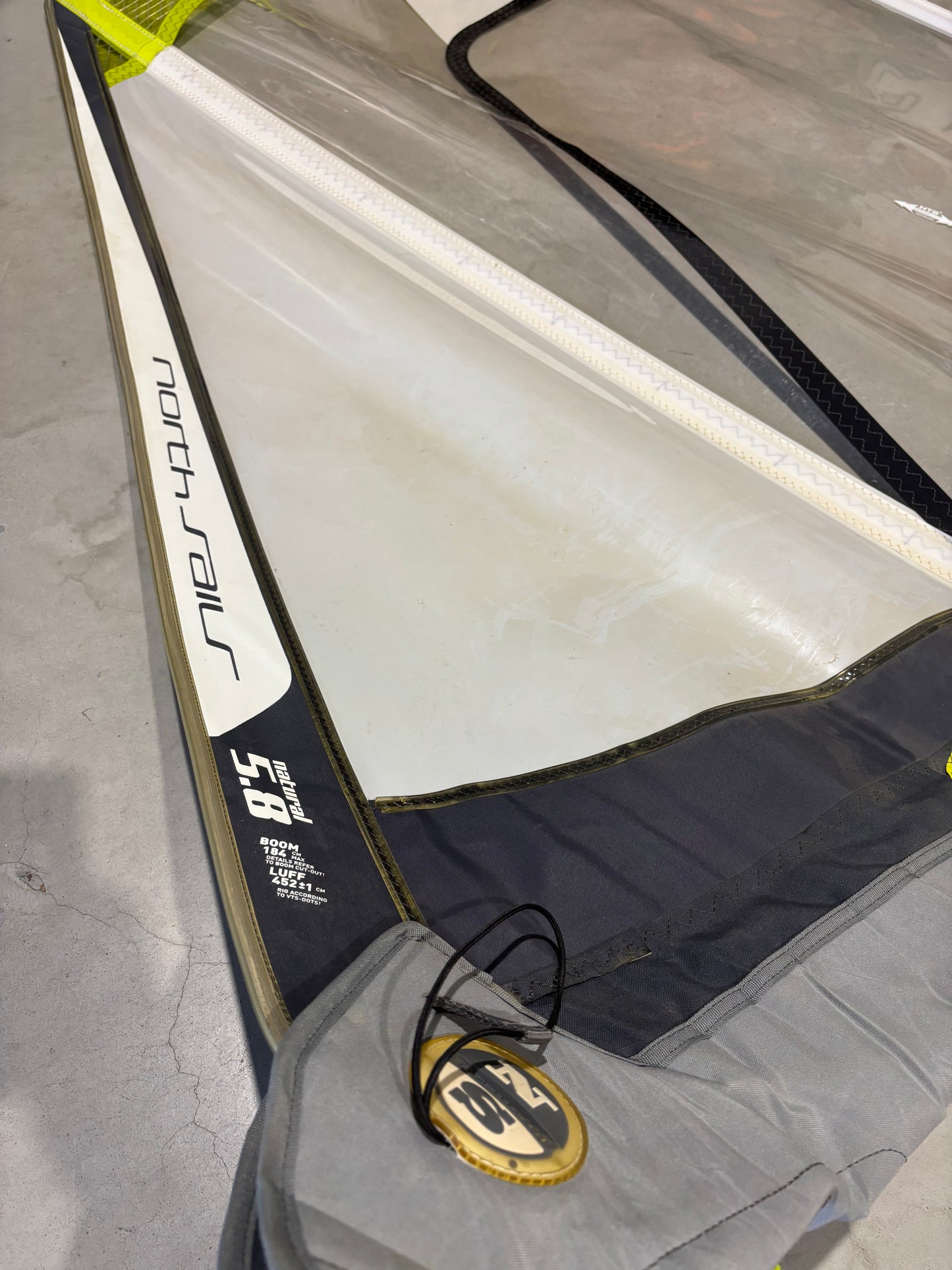 North Sails Natural 5.8 + Windgear 430 RDM C60
