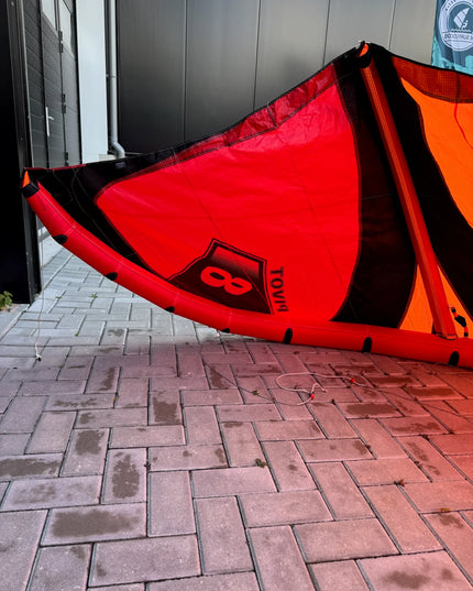 Naish Pivot S26 8m