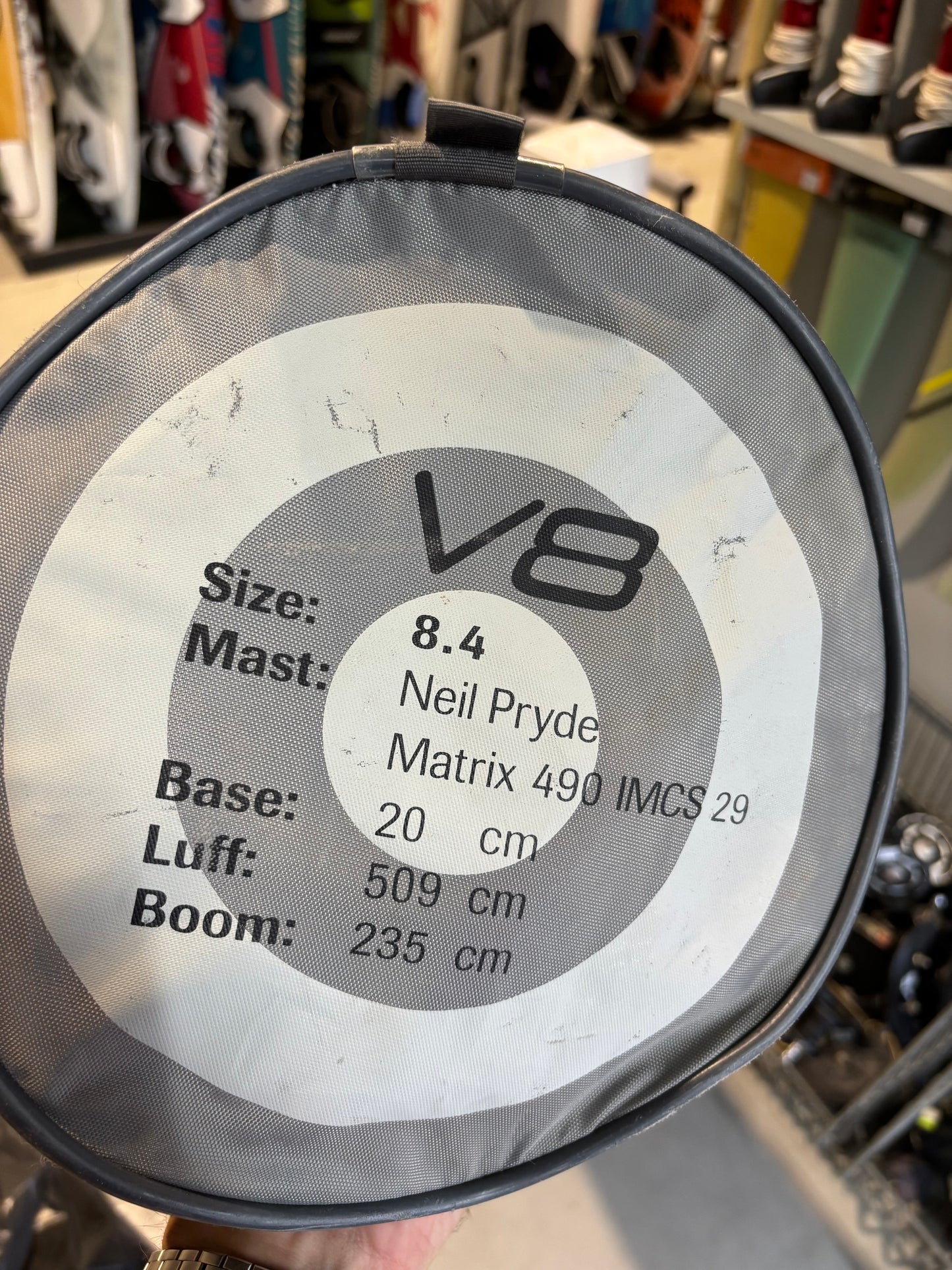Neilpryde V8 8.4