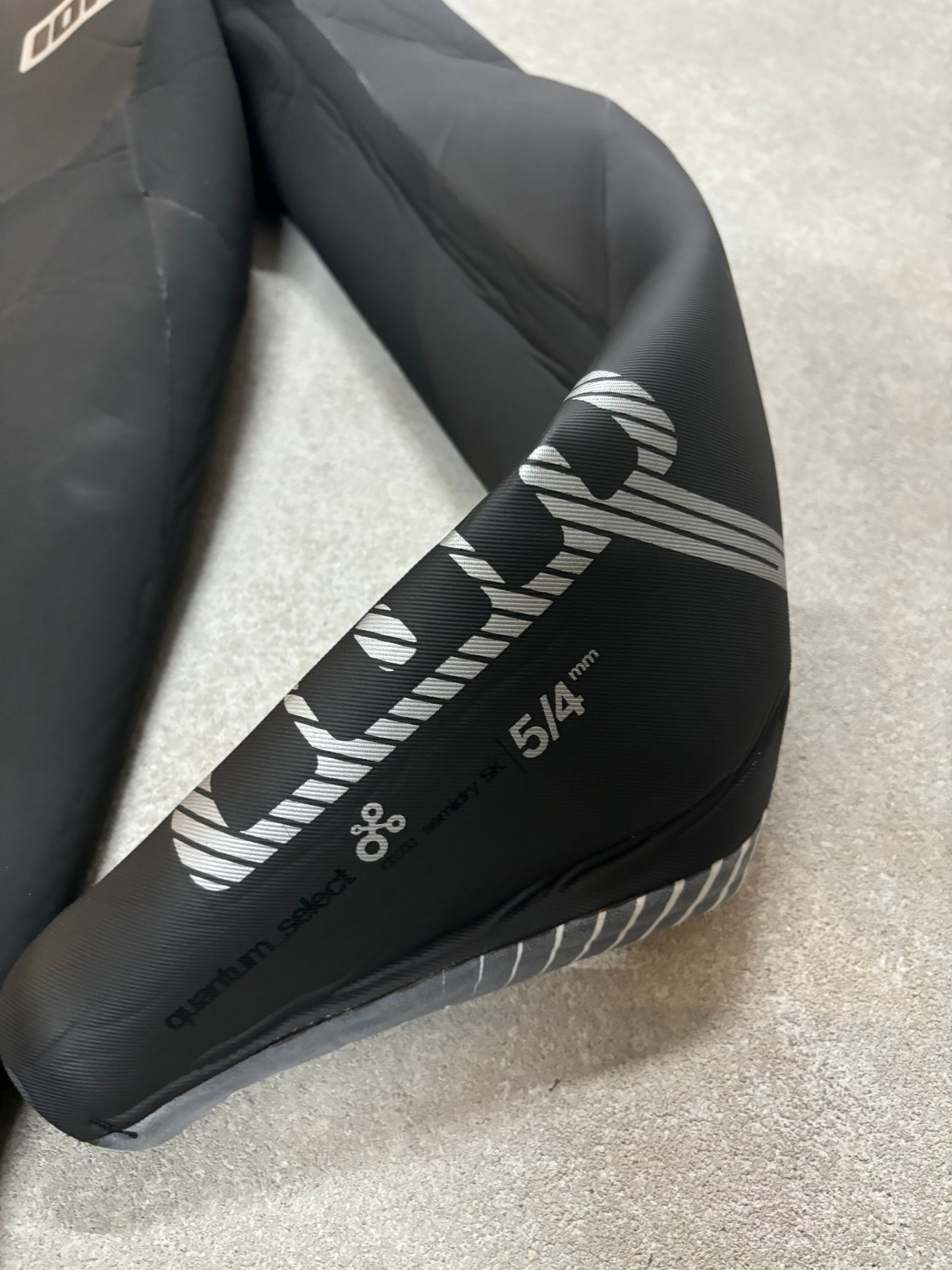 ION Select 5/4mm maat M