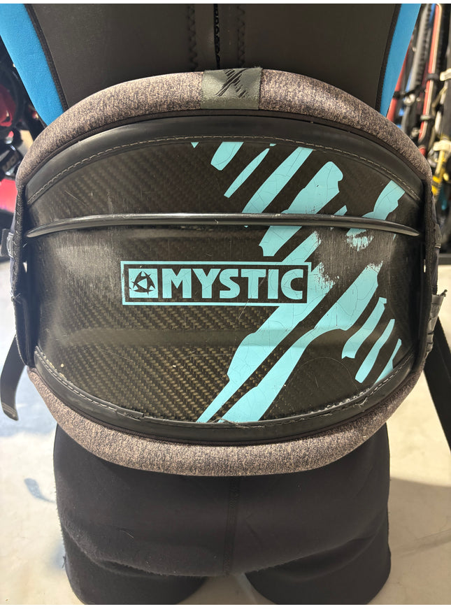 Mystic Majestic maat M