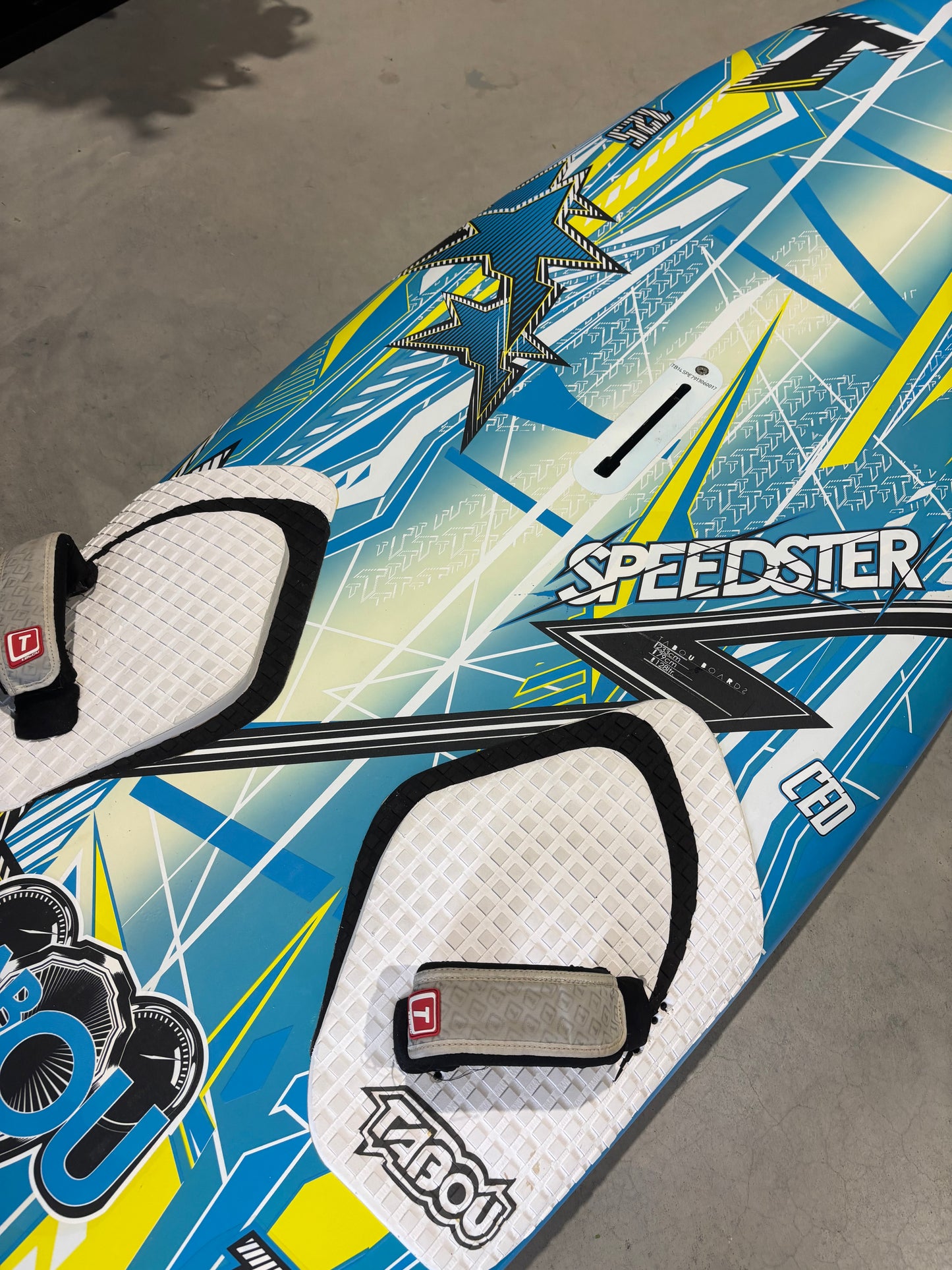 Tabou Speedster CED - 128L