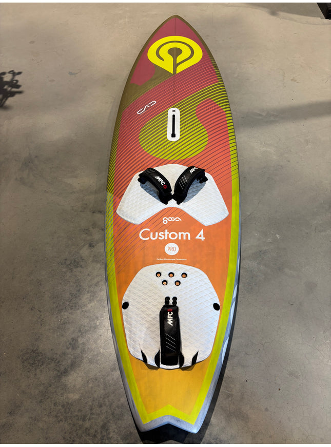 Goya Custom 4 PRO - 116L