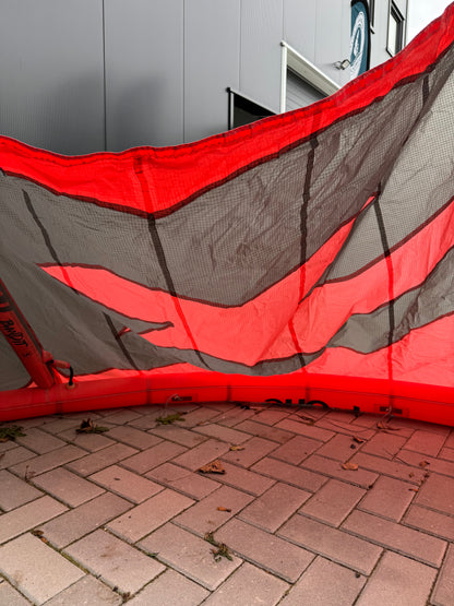 (Gereserveerd) F-One Bandit S 8m + PLKB Patrol 133x40 + F-One Bar