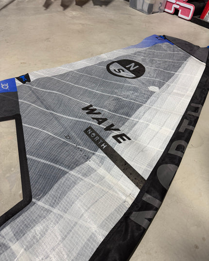 North Sails Wave 4.7 + North Sails Skinny Pro 400 RDM C100
