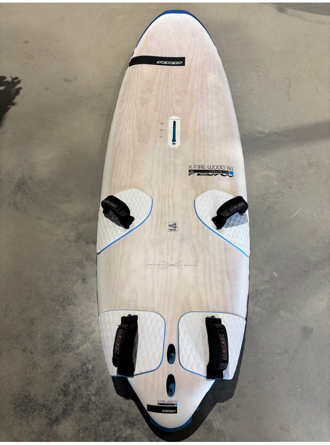 RRD X-Fire Wood V8 - 114L