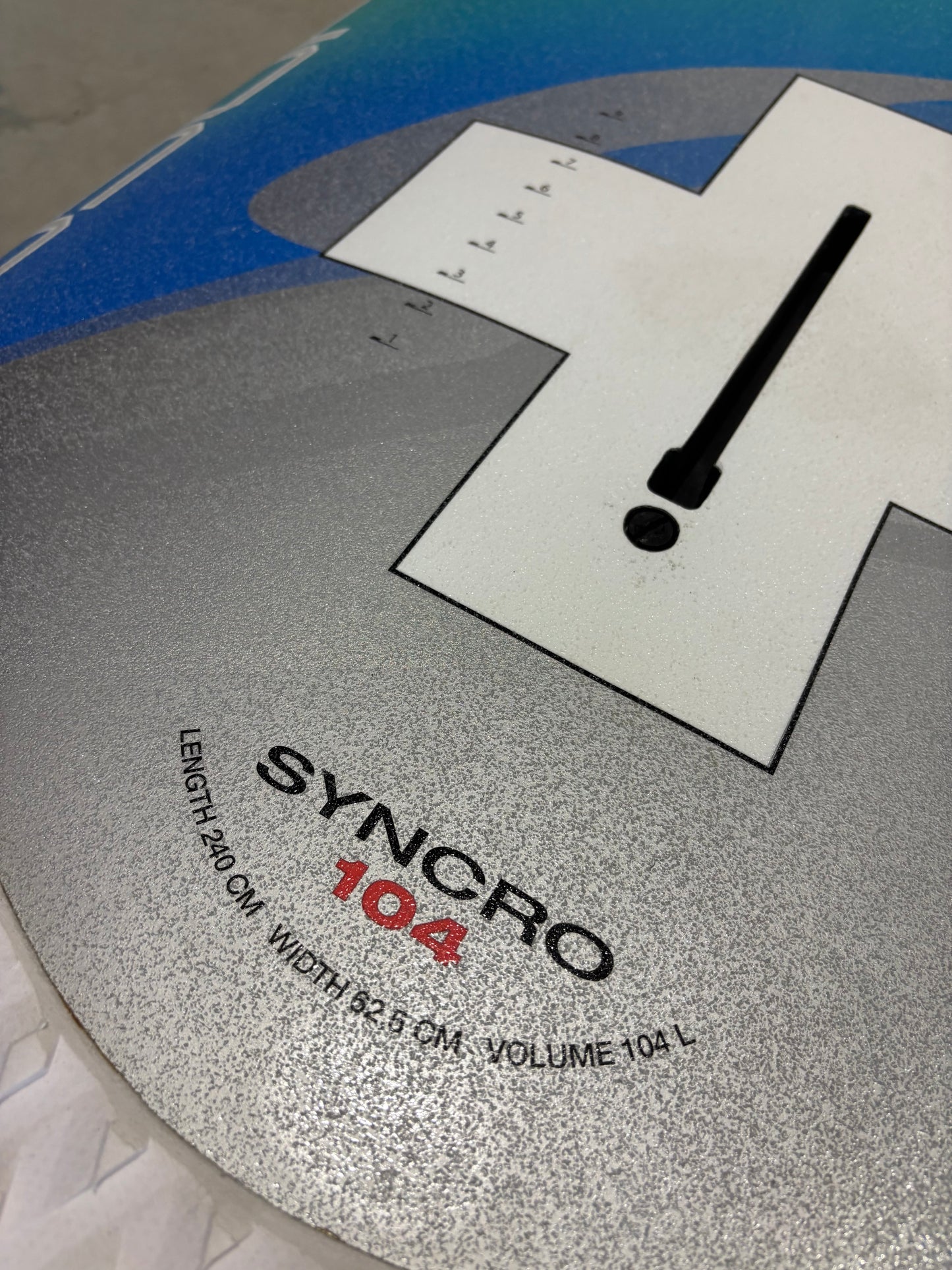 Mistral Syncro - 104L
