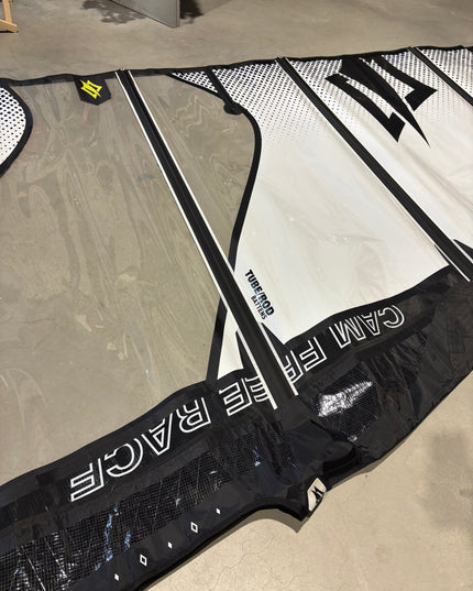 Naish Cam Freerace 6.4