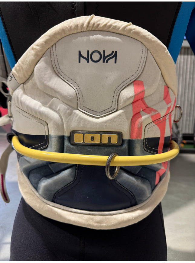 Ion Nova Heuptrapeze Dames maat L