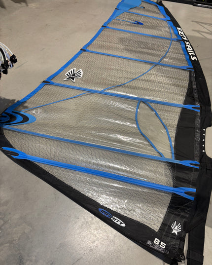Ezzy Infinity 8.5