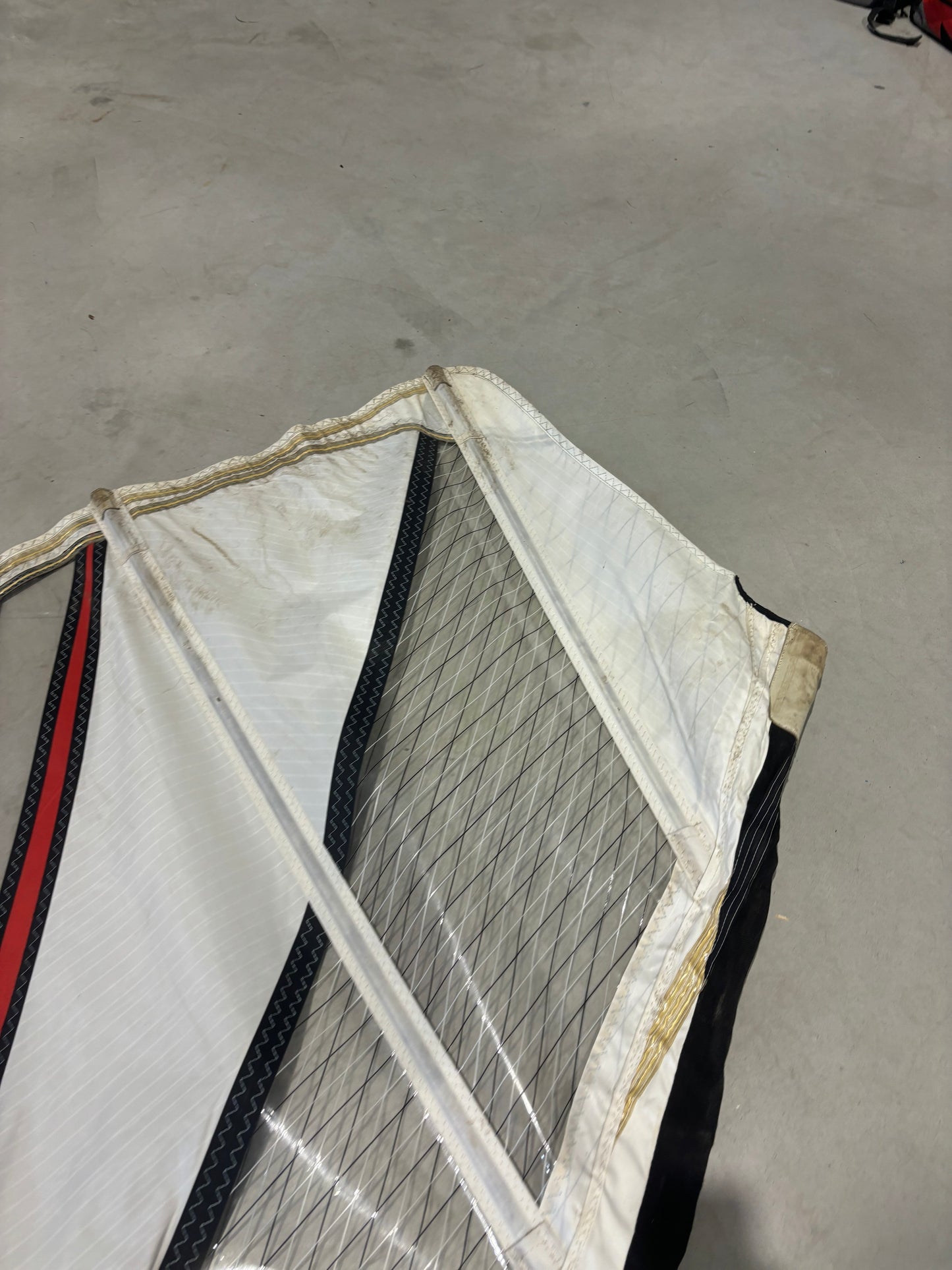 Hot Sails S.O 5.5