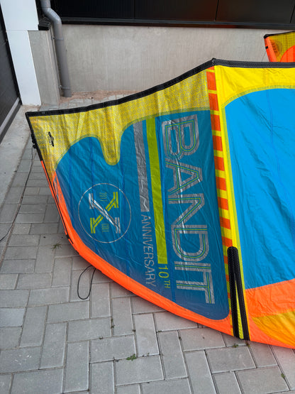 F-One Bandit 8 + Slingshot Vision 134x40 + F-One Bar