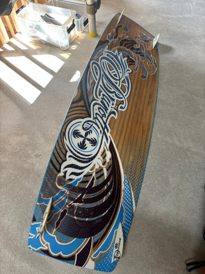 F-One Bandit 9m + Brunotti Onyx 136x40 + F-One Bar