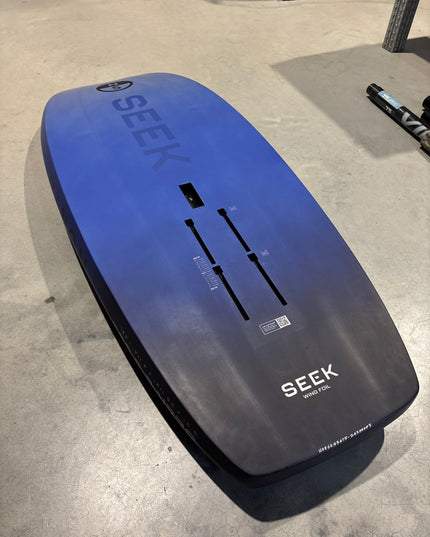 North Seek 2025 5’3 - 88L + North Sonar 1350 Foil + North Nova PRO 4.2