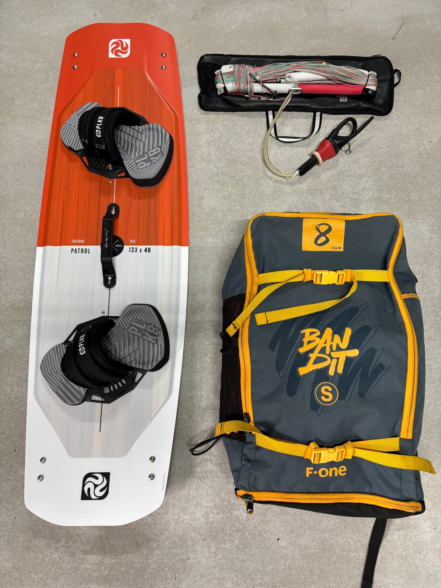 (Gereserveerd) F-One Bandit S 8m + PLKB Patrol 133x40 + F-One Bar