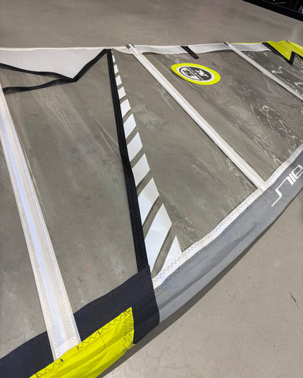 North Sails Natural 5.8 + North Sails Red 430 SDM C35