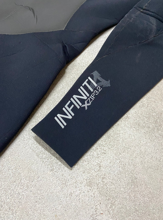 XCEL Infiniti Frontztip 3/2mm maat 8