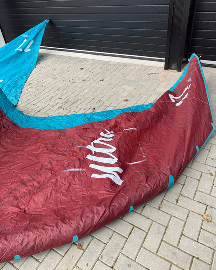 Airush Ultra 17m