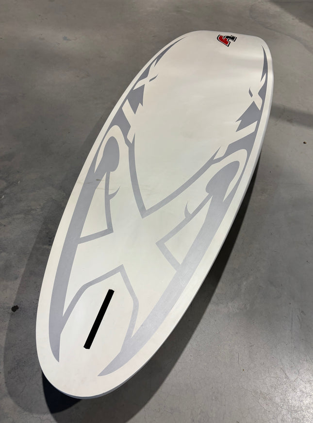 F2 XTC - 115L