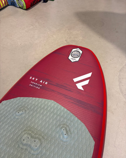 Fanatic Sky Air Premium 5’10 - 150L