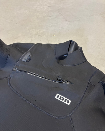 ION Seek Core FZ 5/4mm • Maat M