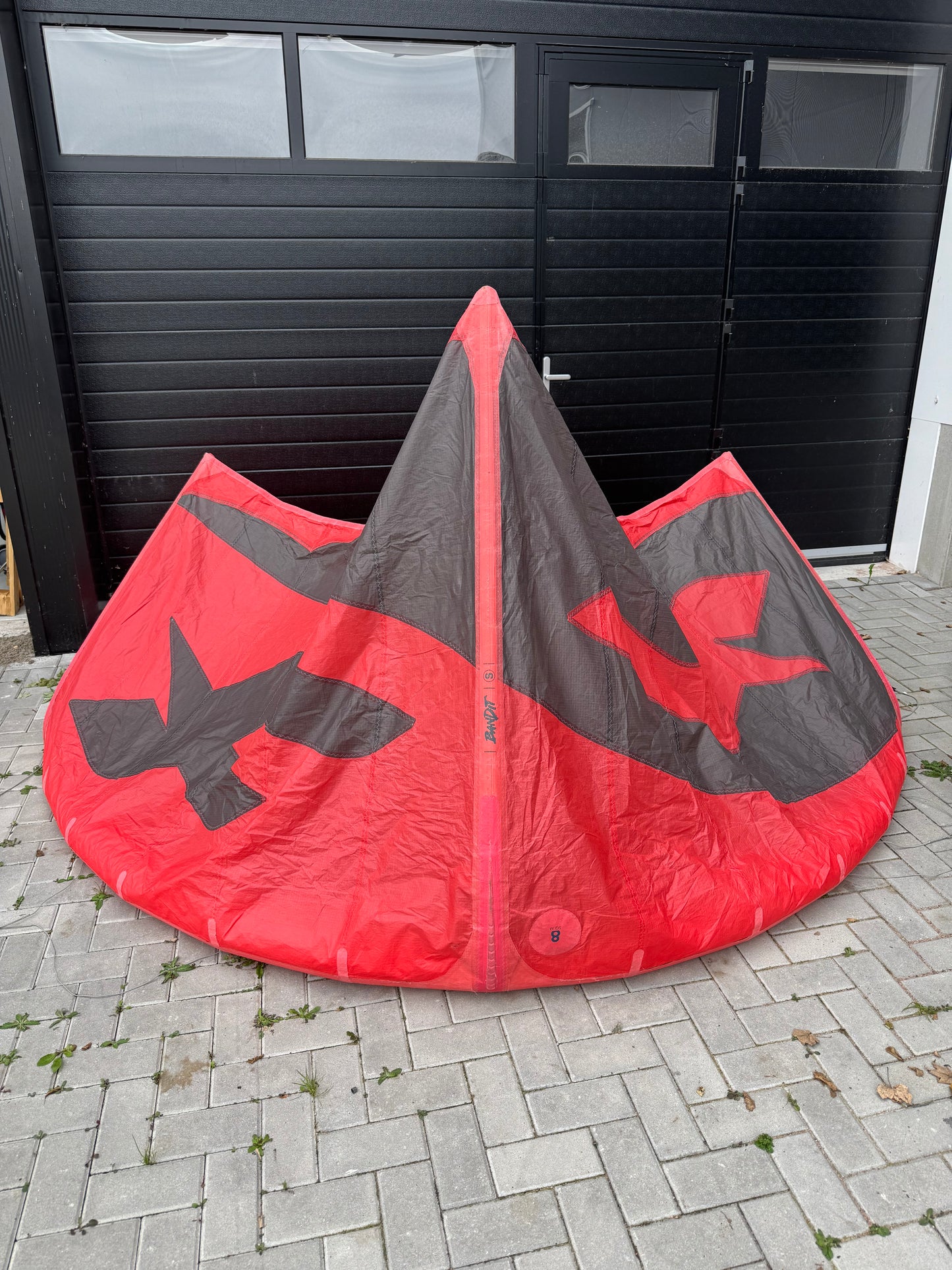 (Gereserveerd) F-One Bandit S 8m + PLKB Patrol 133x40 + F-One Bar